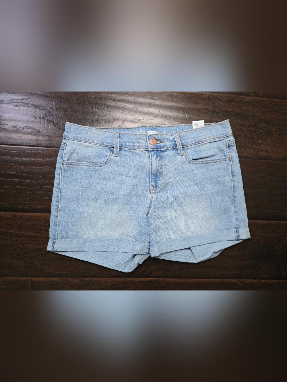 Old Navy Womens Semi-Fitted Light Blue Denim Shorts Size 8